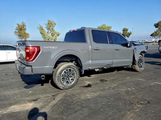 Ford F-150 Supercrew Image 7