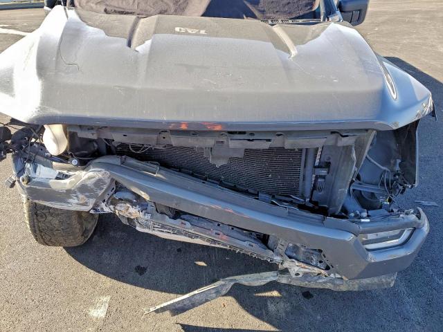 Ford F-150 Supercrew Image 2