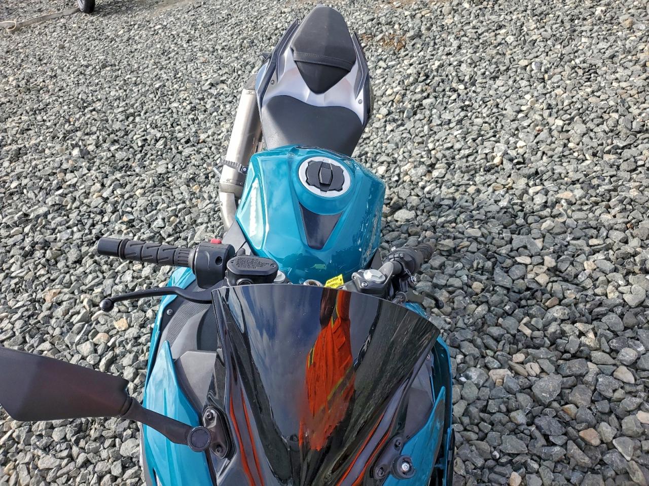 Kawasaki Ex400 Image 5