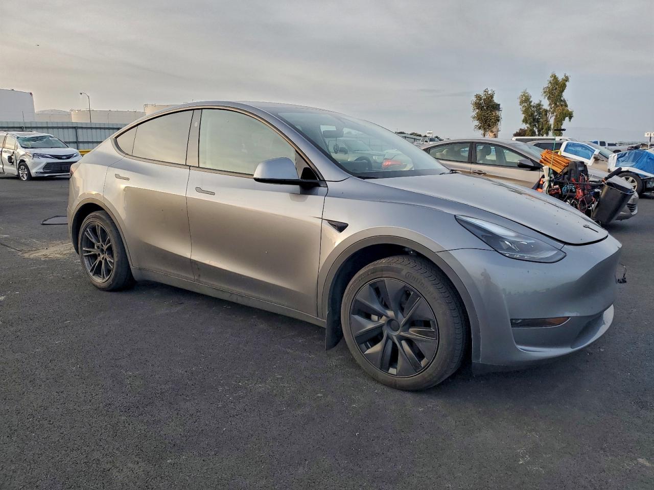 Tesla Model Y Image 5