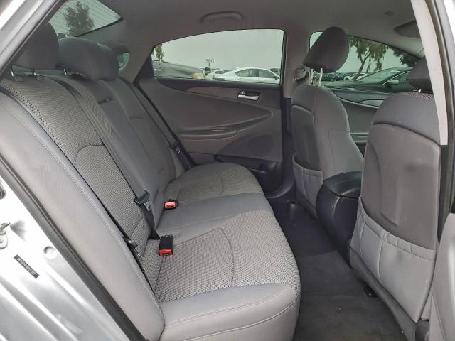 Hyundai SONATA Gls Image 11