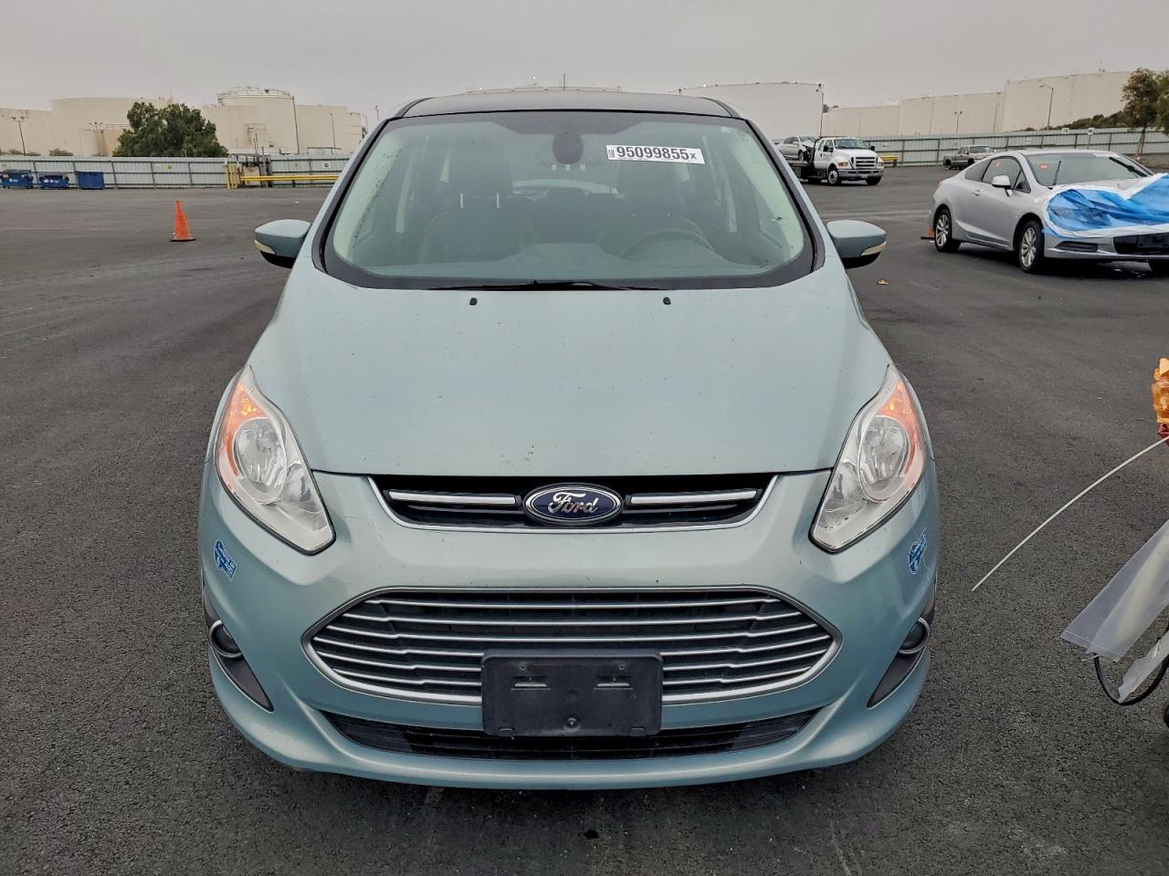 Ford Cmax Premium Image 13