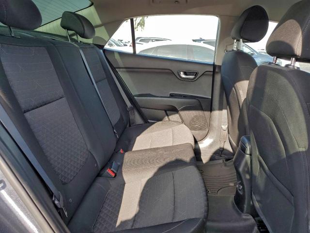 Kia Rio S Image 9