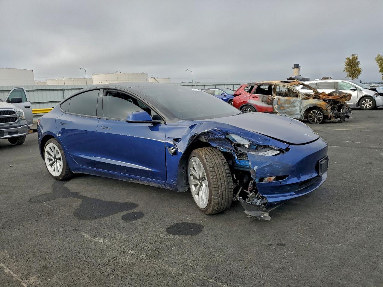Tesla Model 3 Image 8