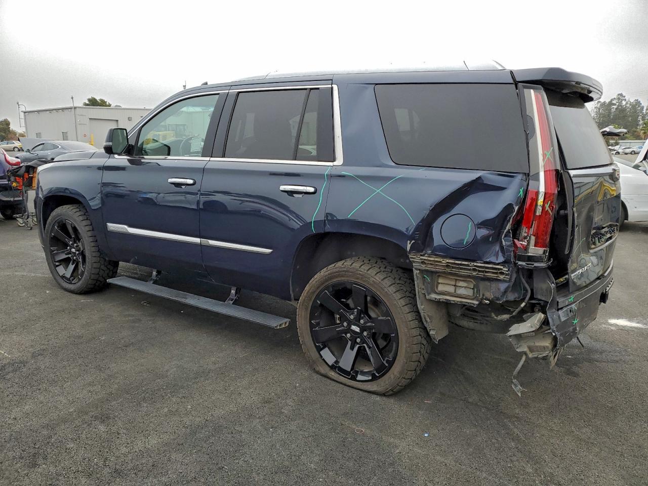 Cadillac Escalade Image 6