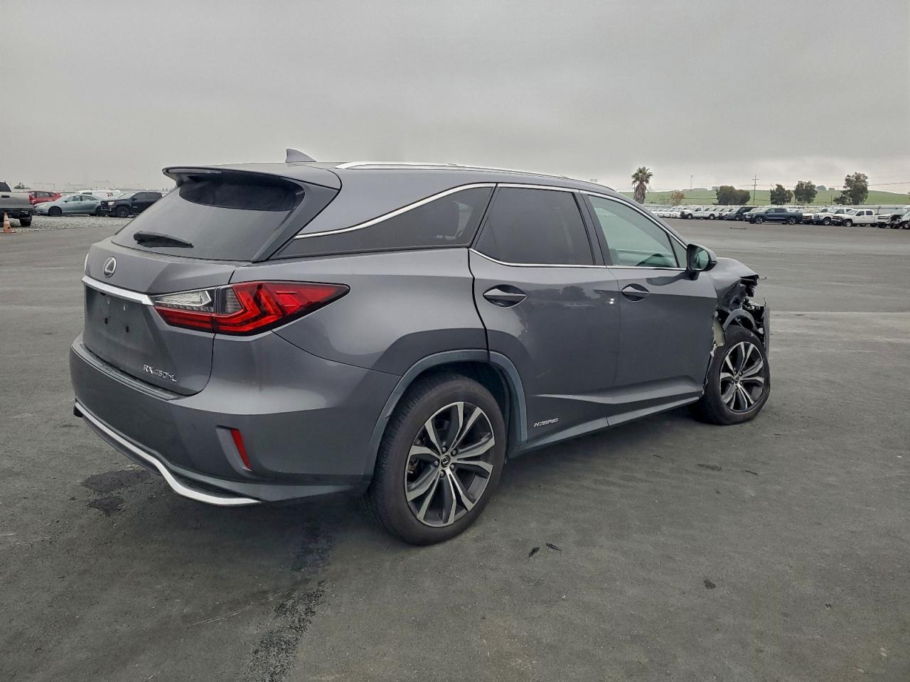 Lexus RX 450h L Base Image 4