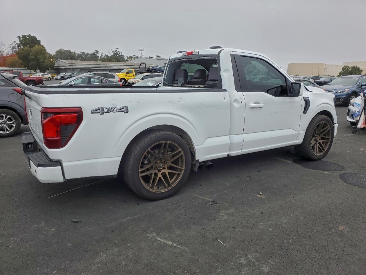 Ford F-150 Xl Image 4