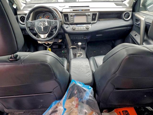 Toyota RAV4 Limited Image 11