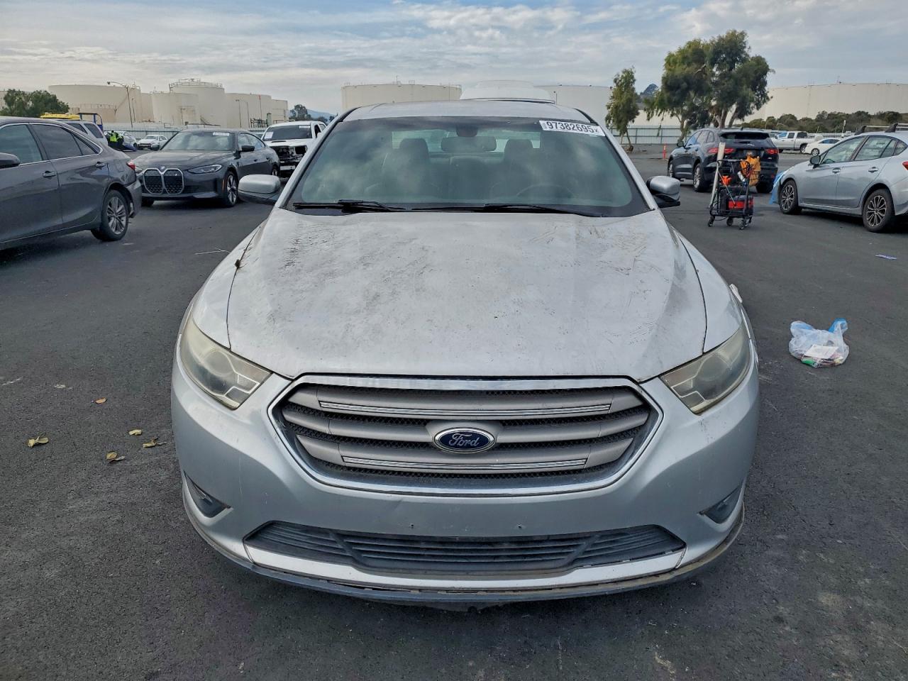 Ford Taurus Sel Image 2
