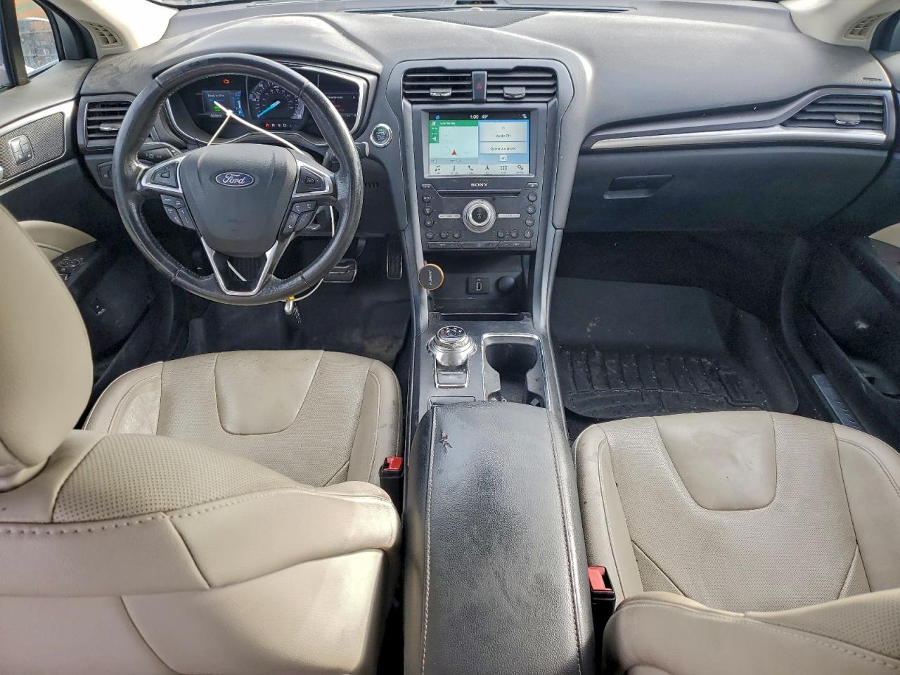 Ford Fusion Titanium/platinum Phev Image 3