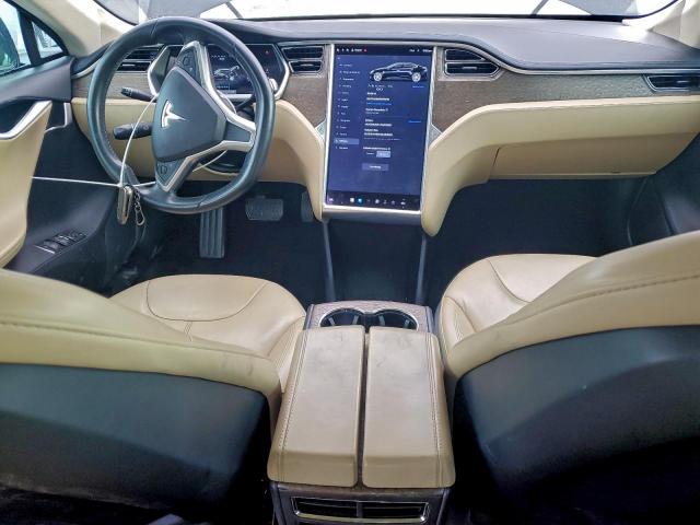 Tesla Model S Image 11