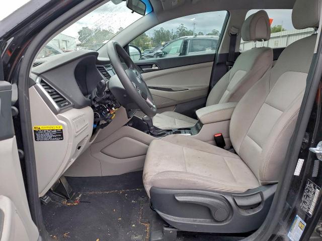 Hyundai TUCSON Se Image 11