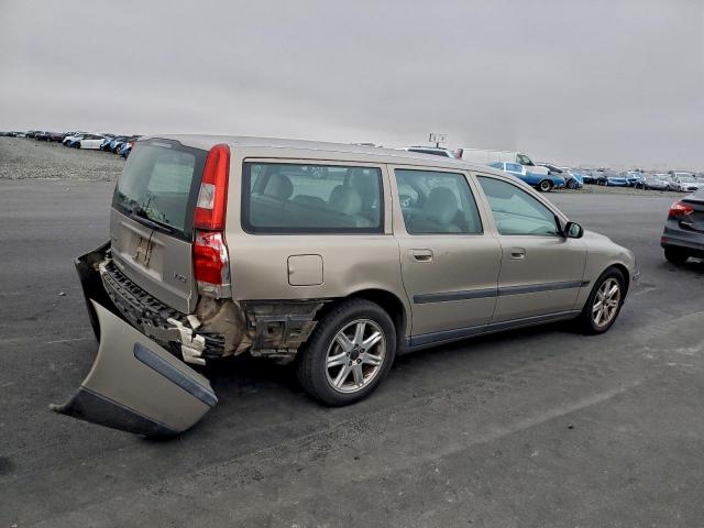 Volvo V70 Image 10