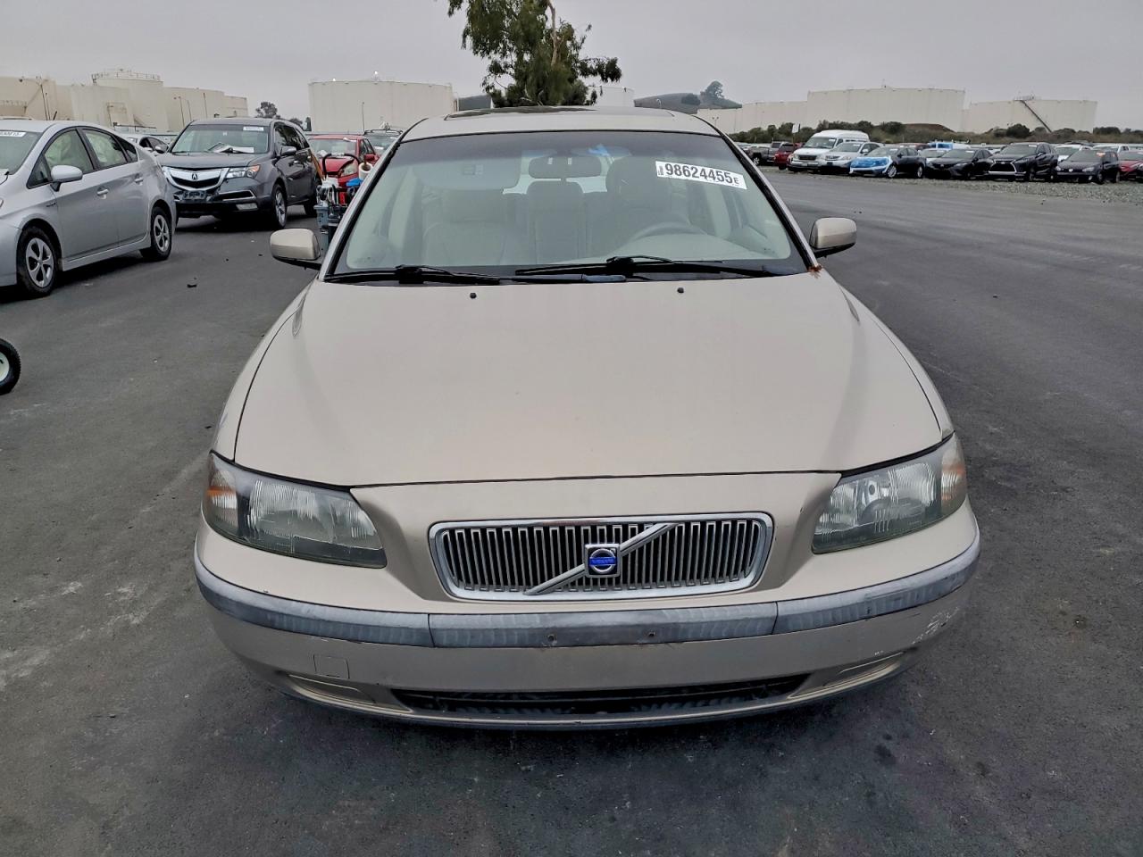 Volvo V70 Image 8