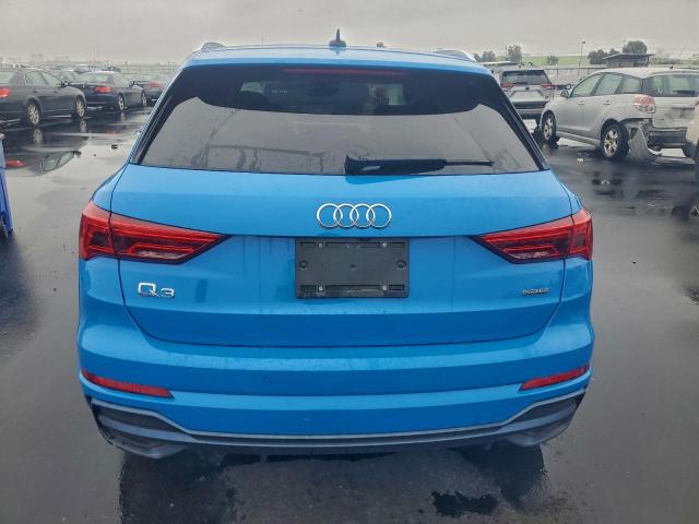 Audi Q3 Premium Plus S-line Image 4