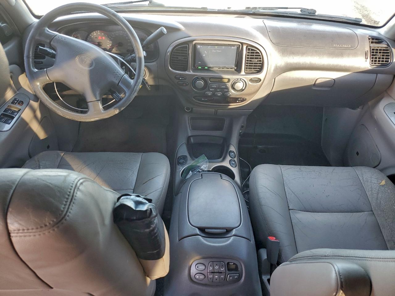 Toyota Sequoia Limited Image 10