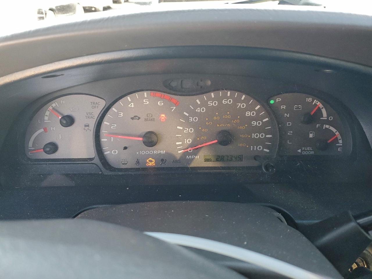 Toyota Sequoia Limited Image 9