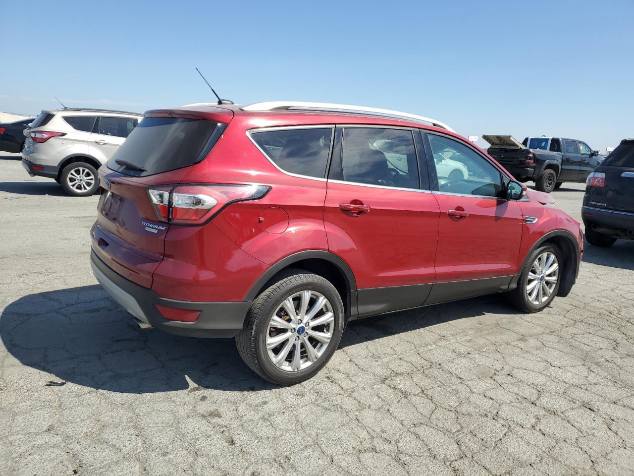 Ford Escape Titanium Image 3