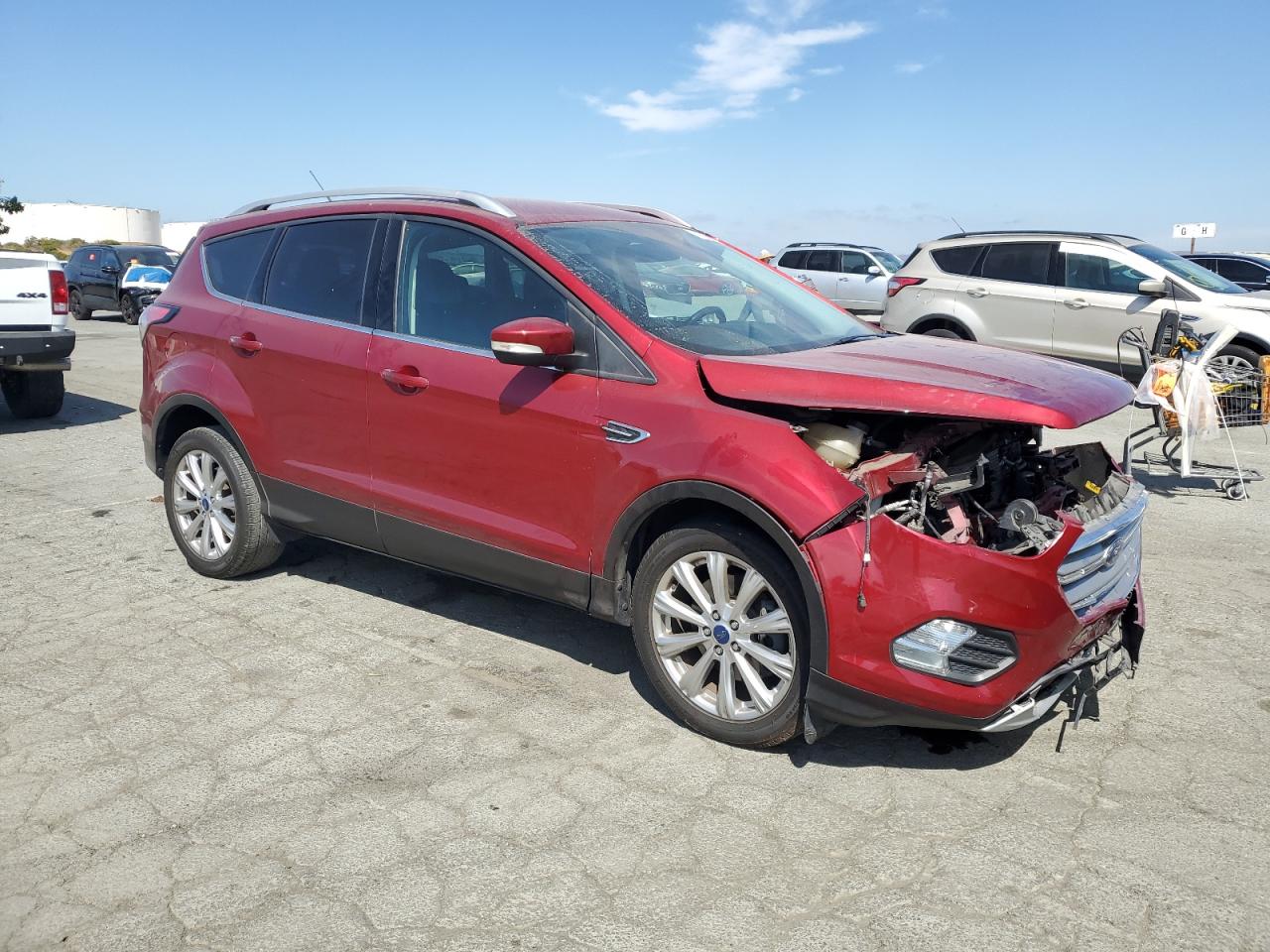 Ford Escape Titanium Image 2