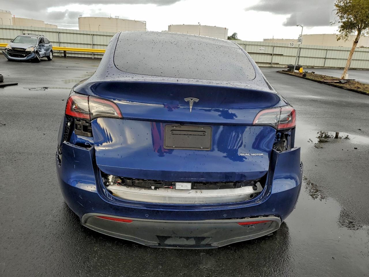 Tesla Model Y Image 12