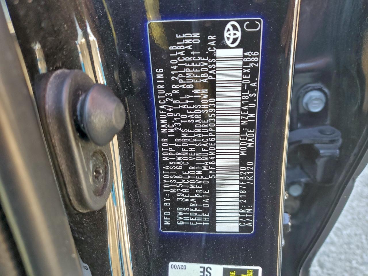 Toyota Corolla Le Image 10