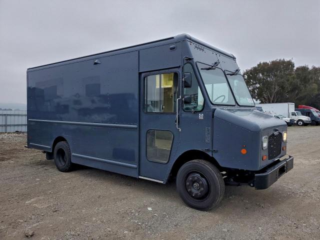 Freightliner Chassis M M Line Walk-in Van Image 11