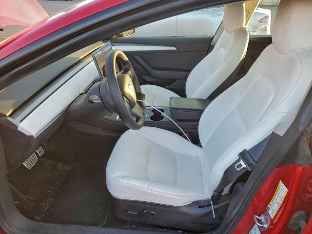 Tesla Model 3 Image 3