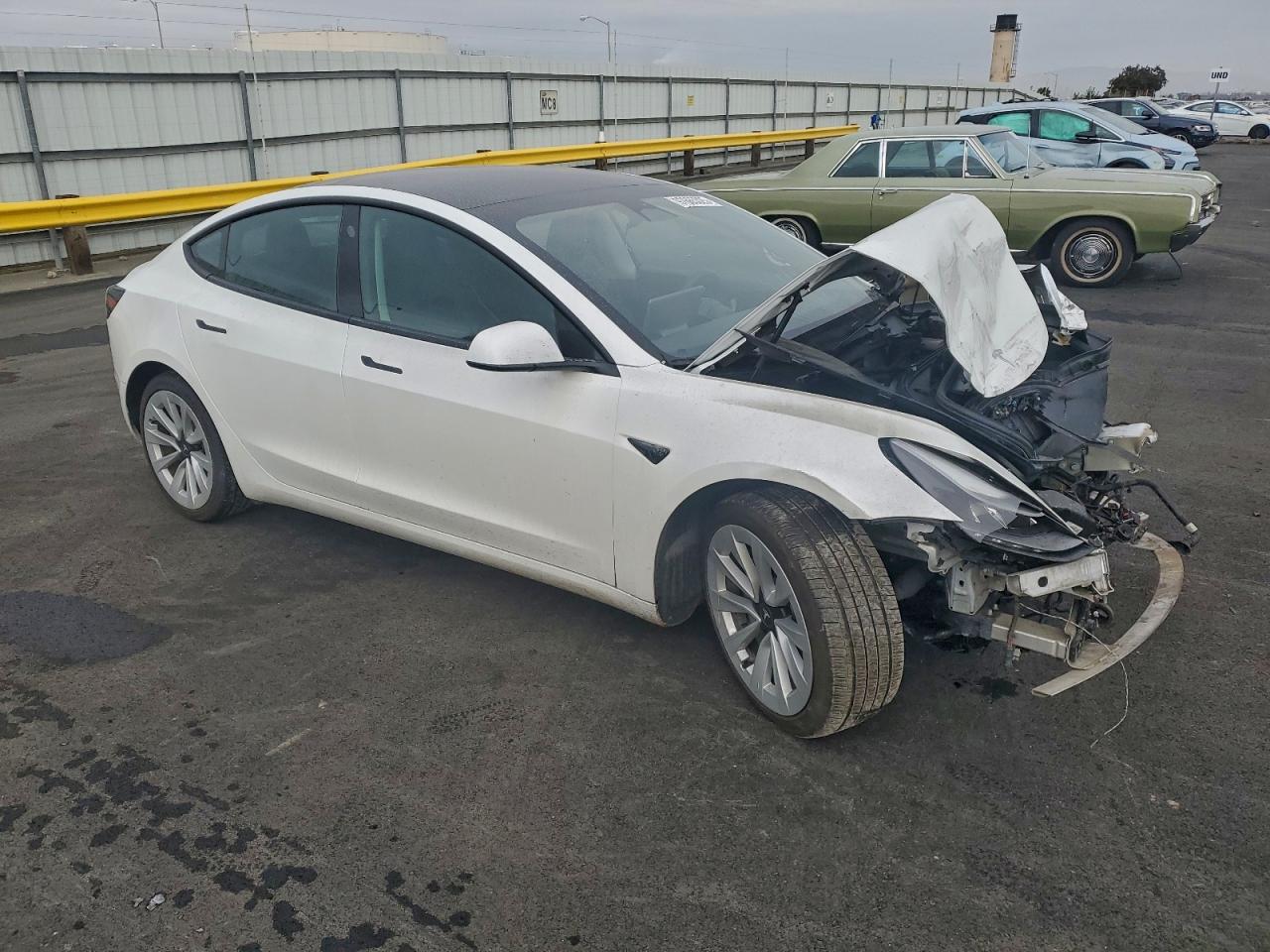 Tesla Model 3 Image 2