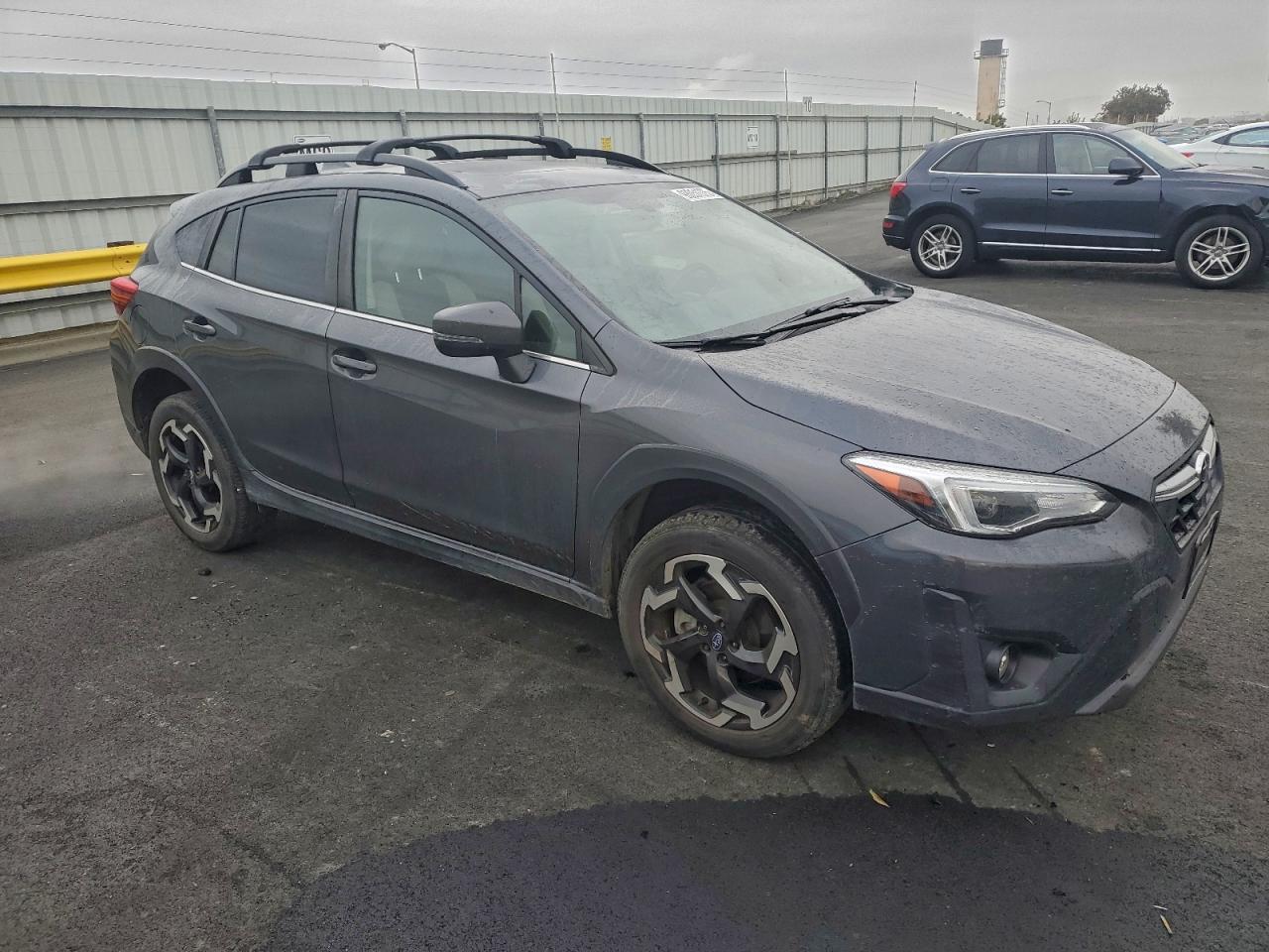 Subaru Crosstrek Limited Image 3