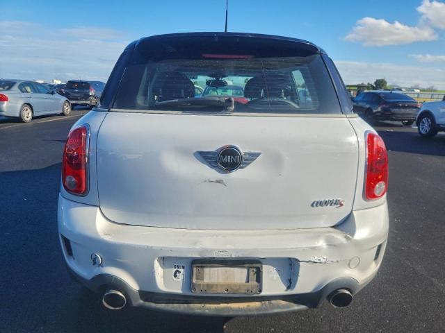 MINI Cooper S Countryman Image 2