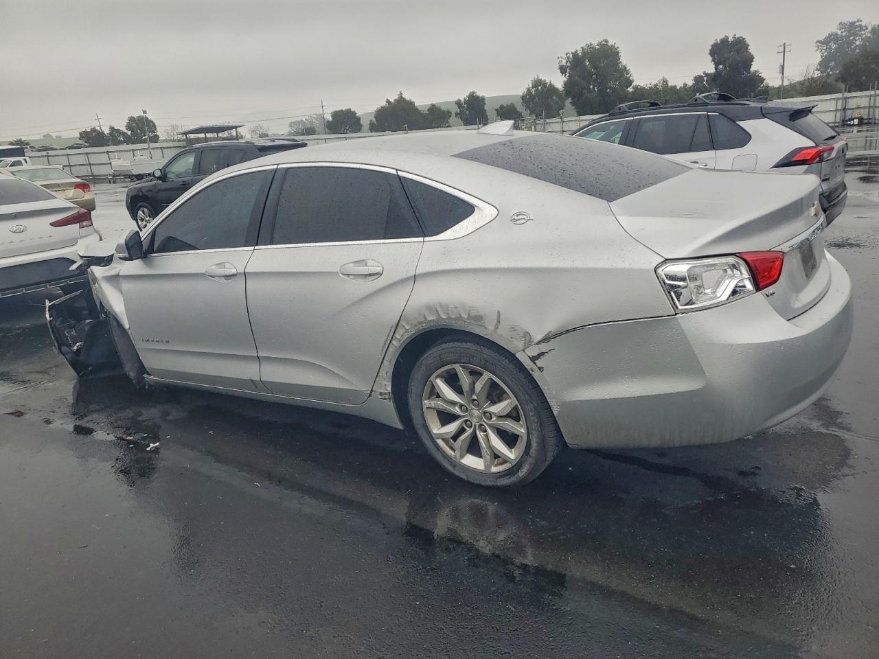 Chevrolet Impala Lt Image 2