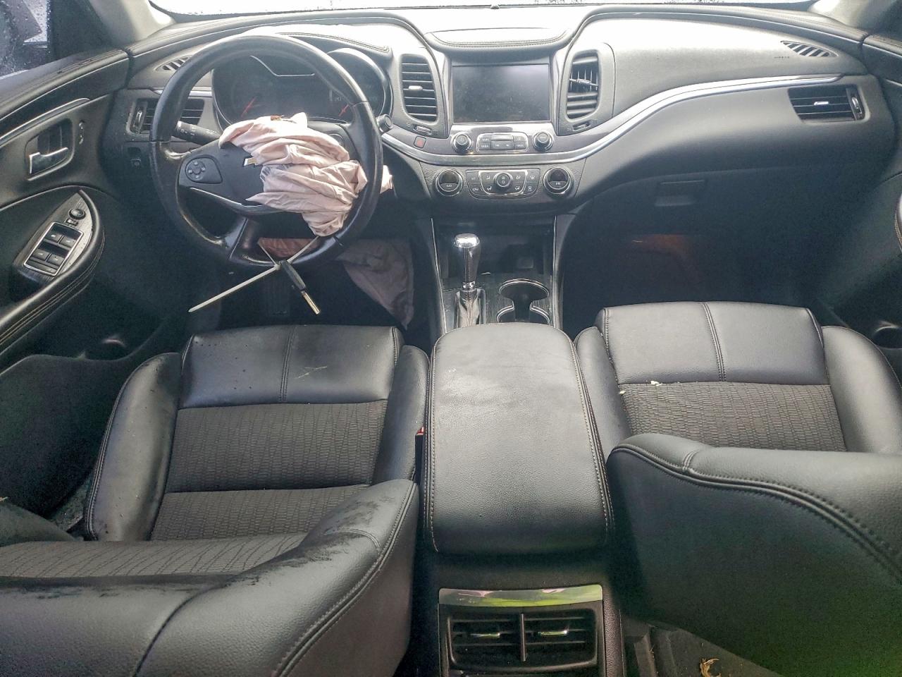 Chevrolet Impala Lt Image 7