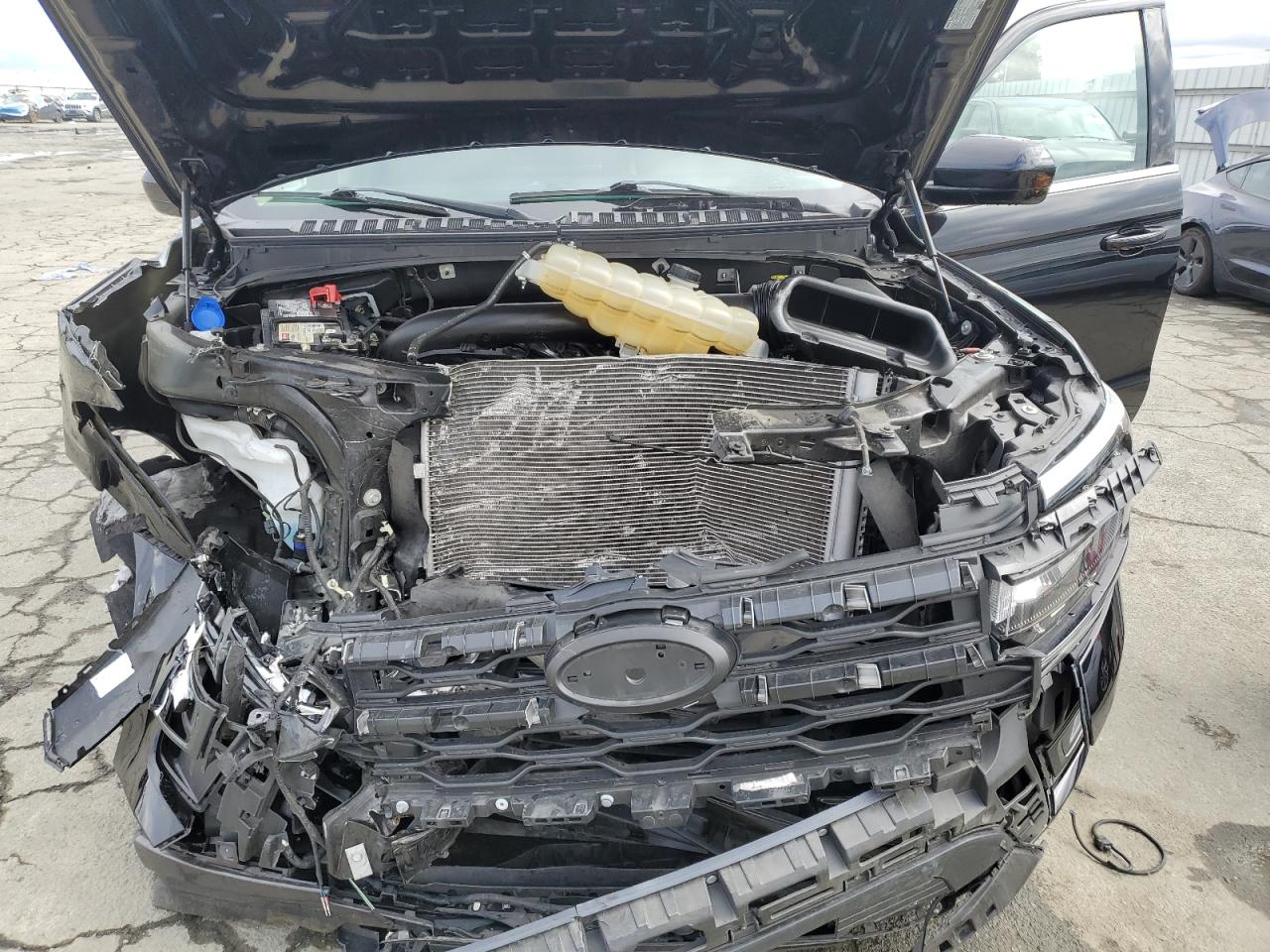 Ford Expedition Max Xlt Image 11