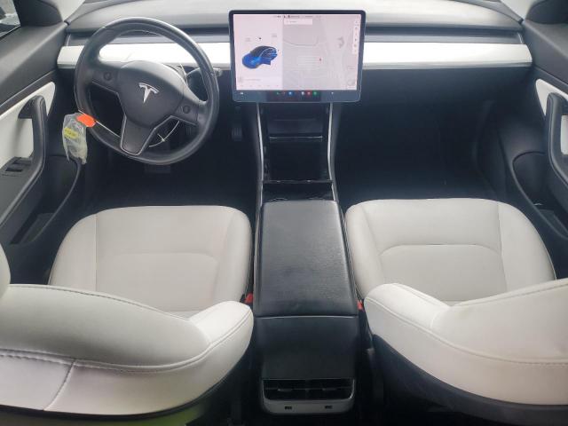 Tesla Model 3 Image 6