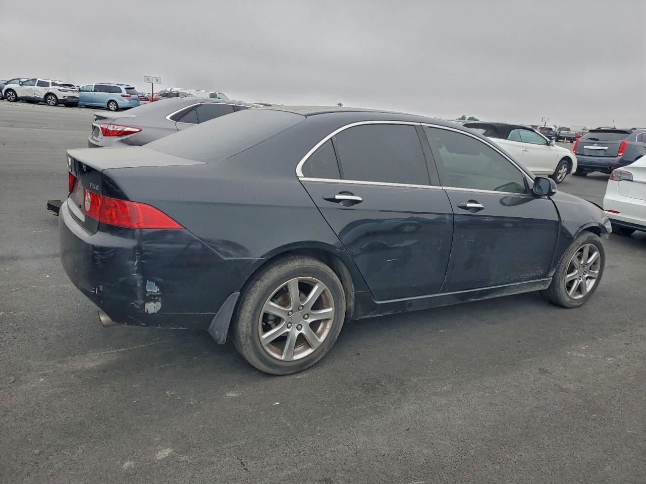 Acura TSX Image 2