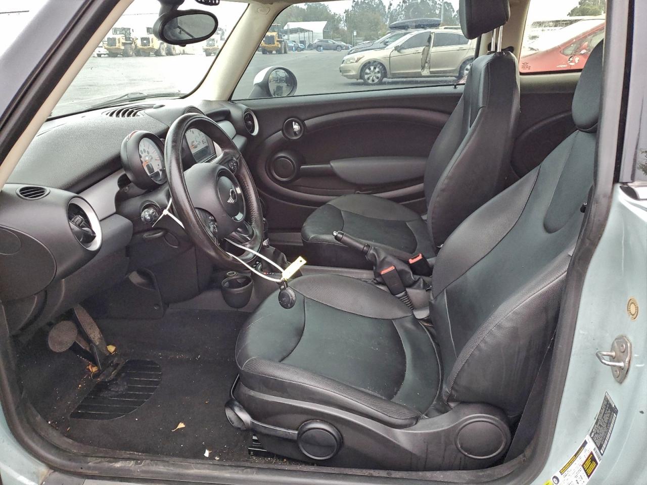 MINI Cooper Image 12