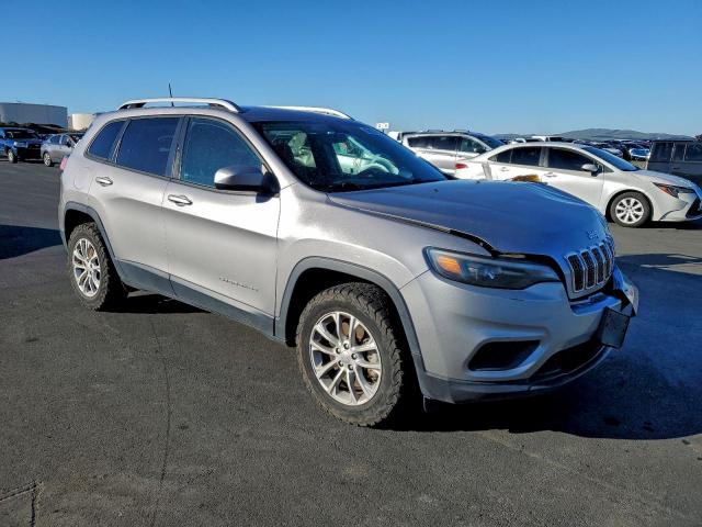 Jeep Grand Cherokee Latitude Image 13
