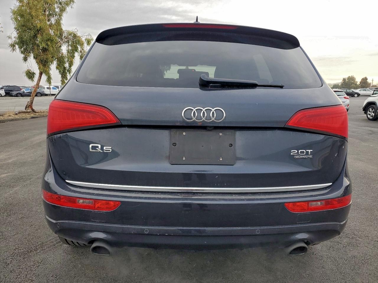 Audi Q5 Premium Plus Image 13