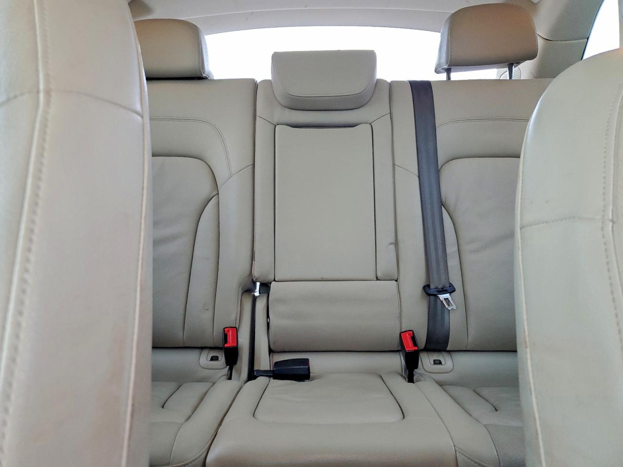 Audi Q5 Premium Plus Image 9