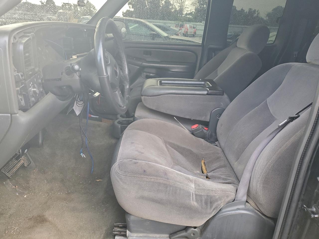 GMC Sierra C1500 Image 5