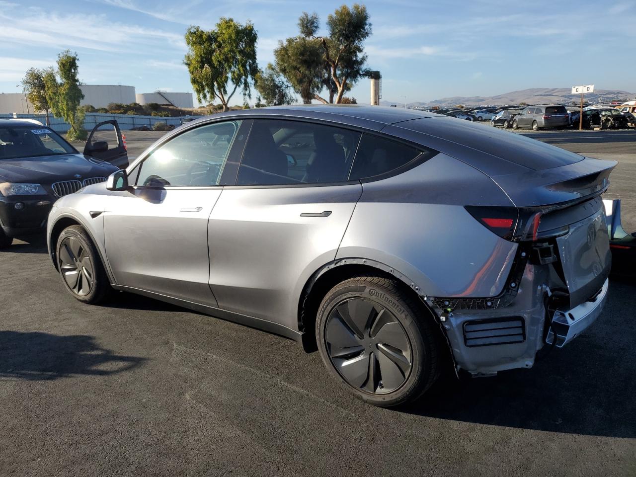 Tesla Model Y Image 3