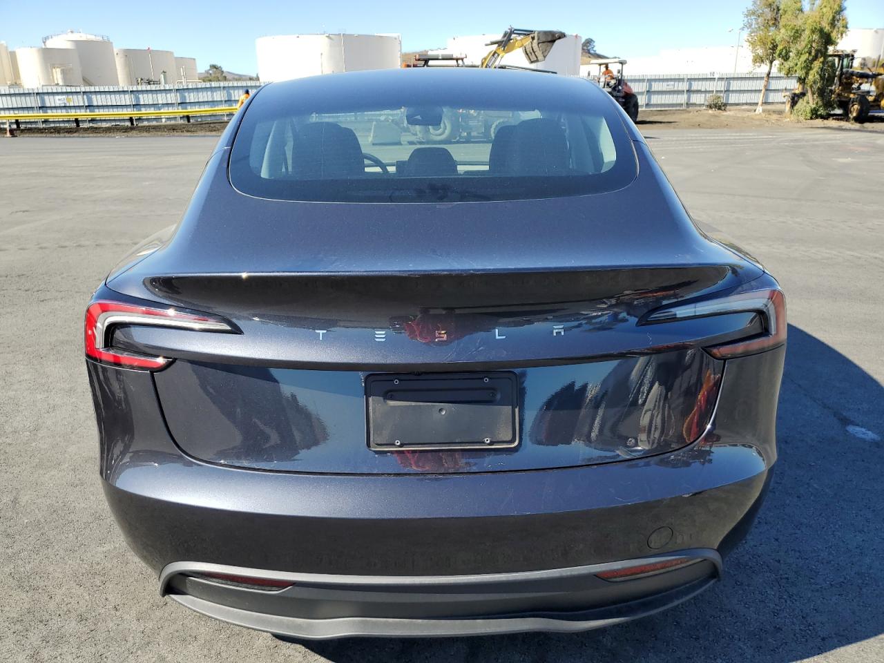 Tesla Model 3 Image 13