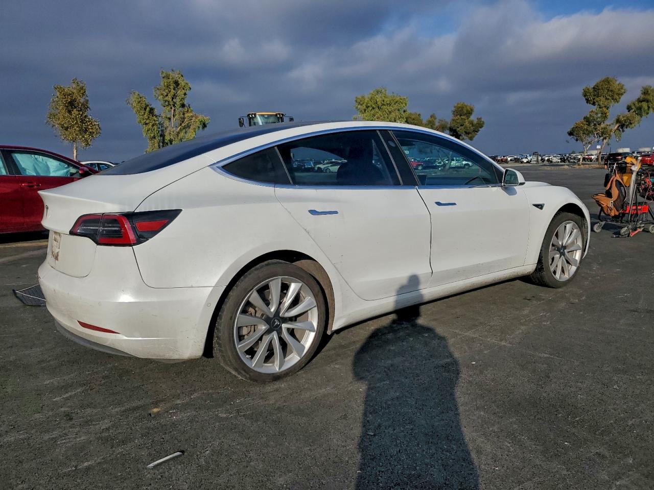Tesla Model 3 Image 3