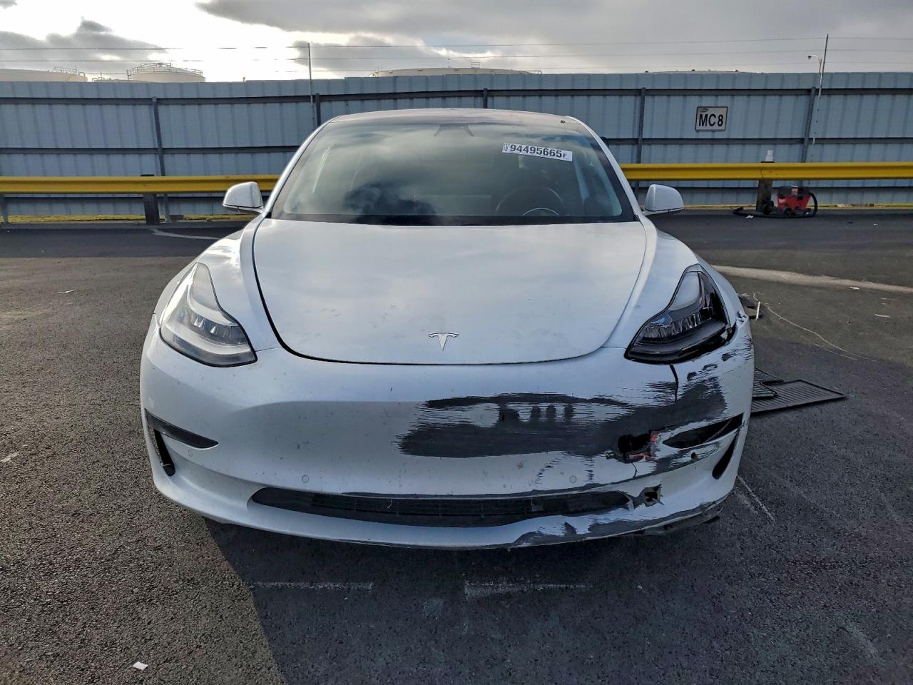 Tesla Model 3 Image 5
