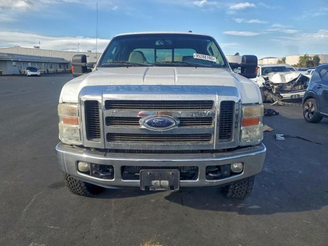 Ford F-250 Super Duty Image 2