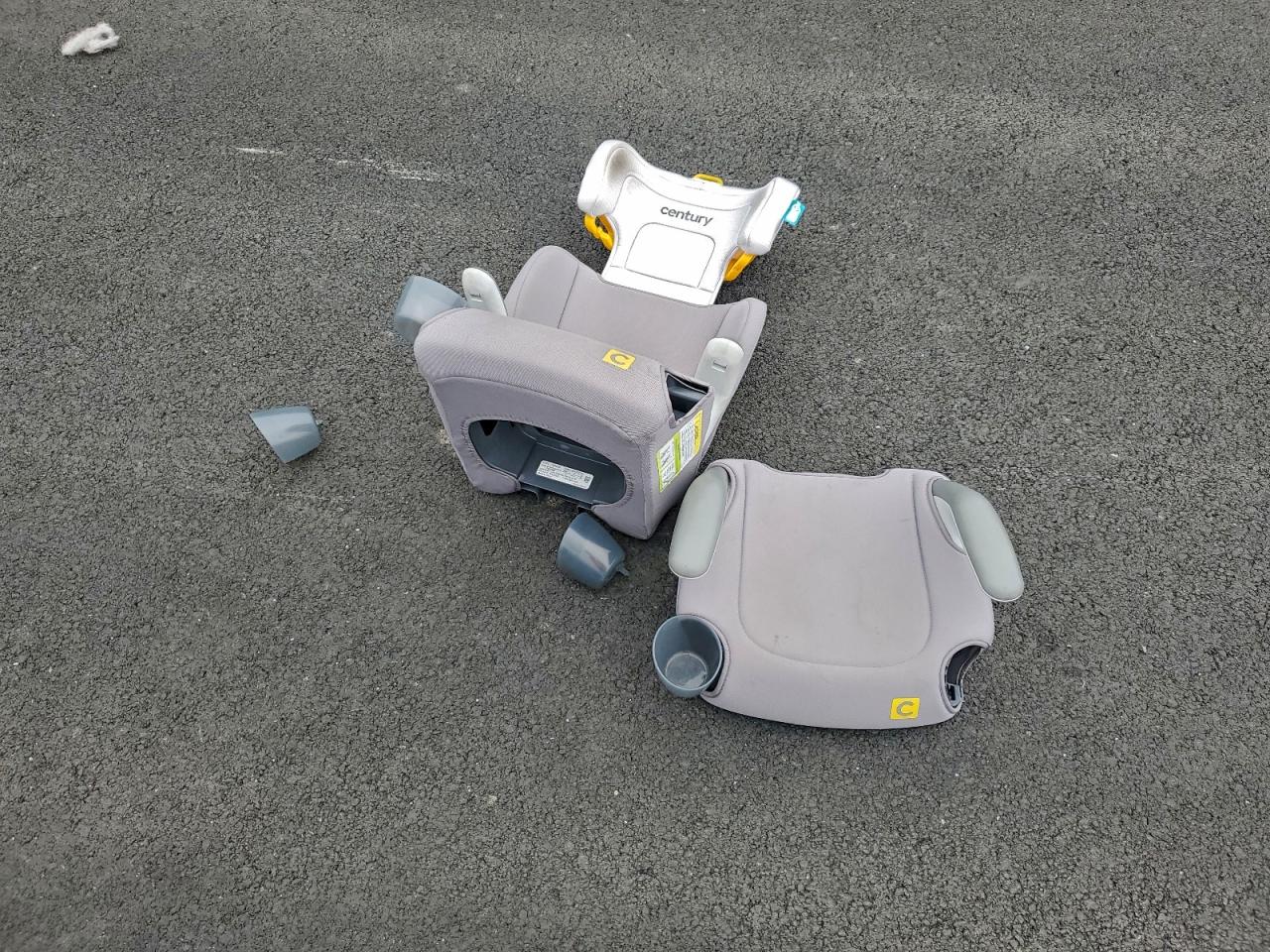 Volvo S60 T5 Momentum Image 11